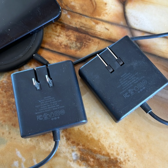 Wireless Charging Pads Ubiolabs - Picture 4 of 6